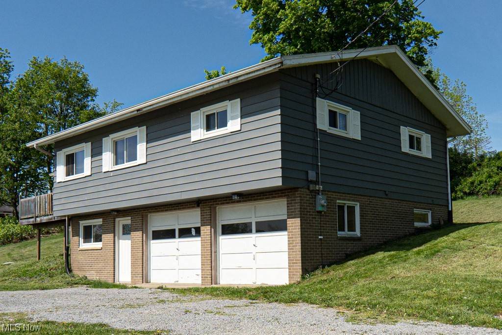 Homeworth, OH 44634,5067 Homeworth RD
