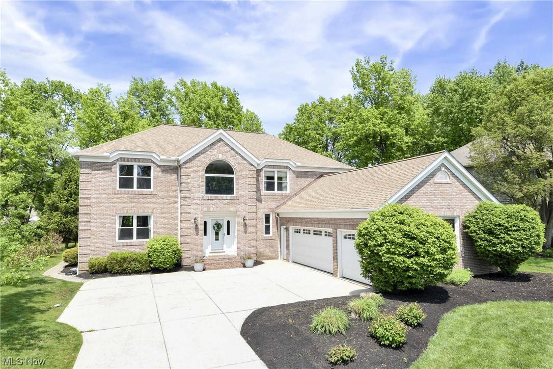 Westlake, OH 44145,28658 Laughlin LN