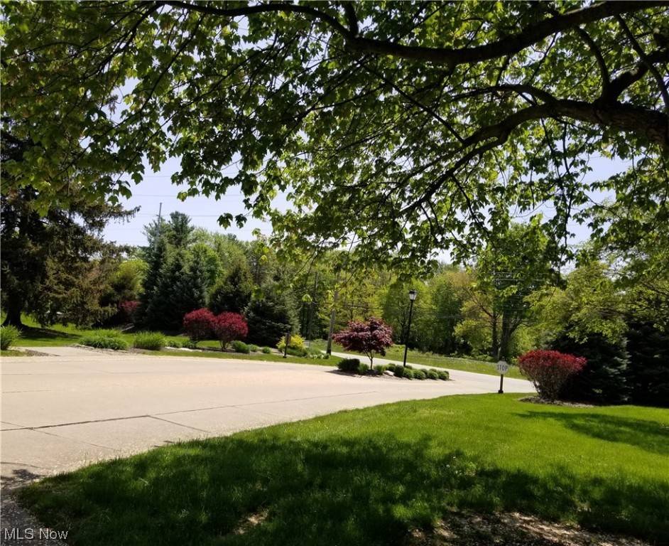 Wadsworth, OH 44281,630 Bent Creek DR