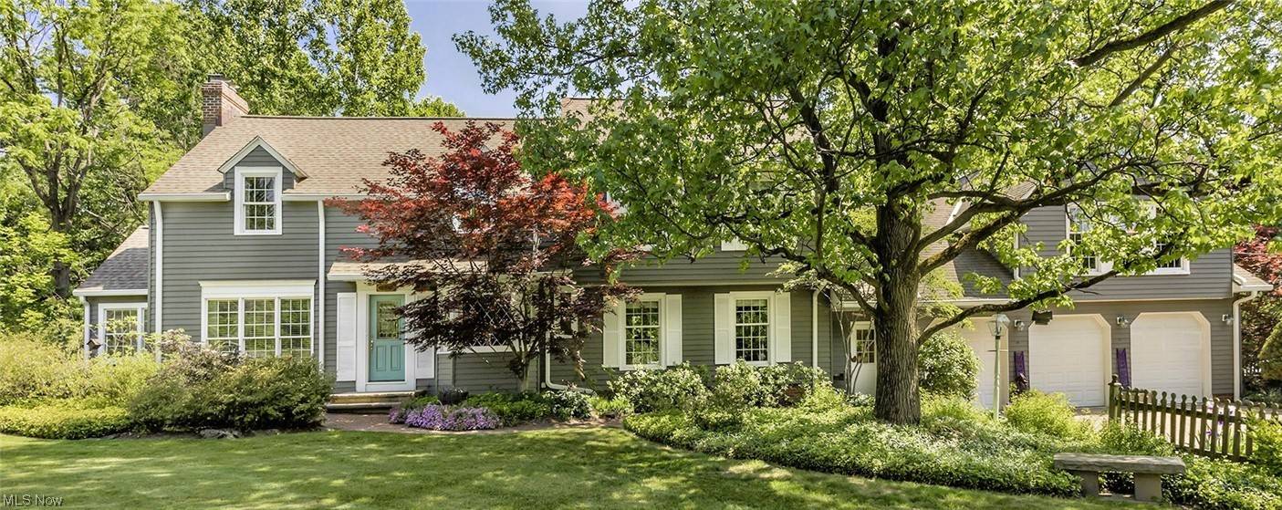 Moreland Hills, OH 44022,155 Hickory LN