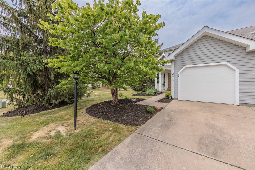 Medina, OH 44256,1071 Sunhaven DR