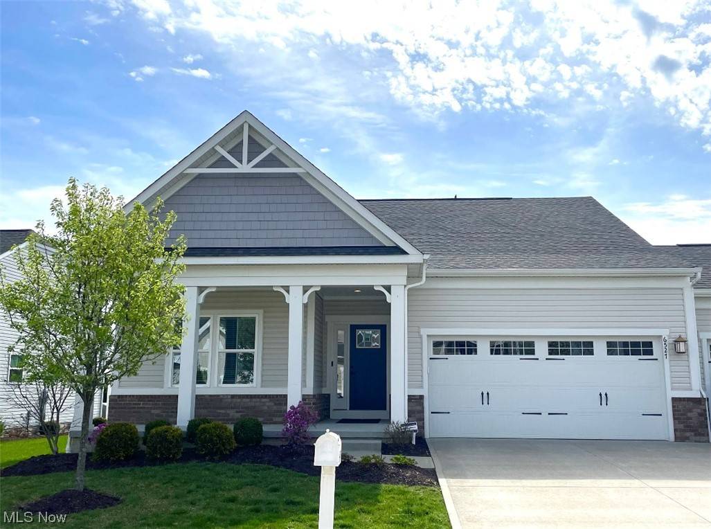 Medina, OH 44256,6527 Wisteria LN