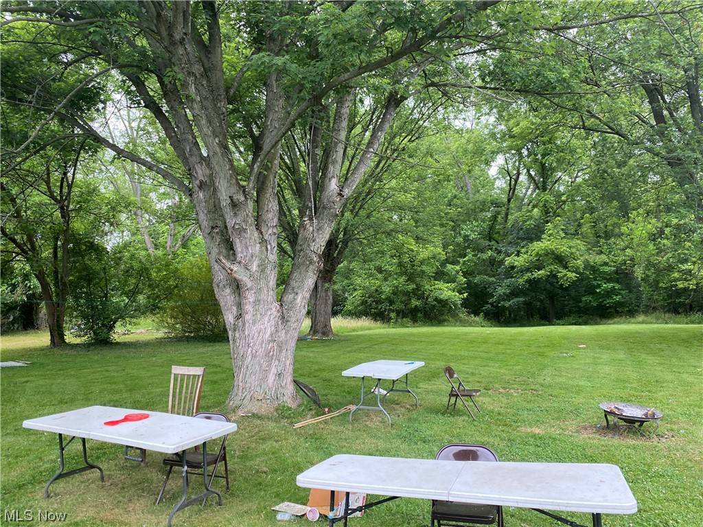 Youngstown, OH 44502,950 E Dewey AVE