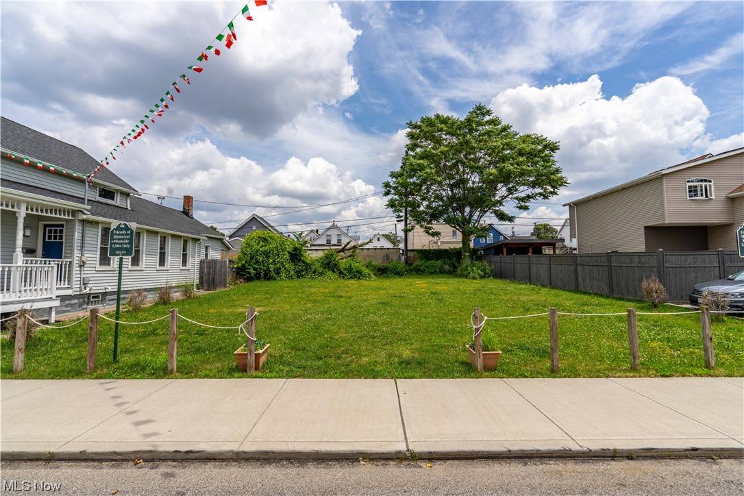 Cleveland, OH 44102,1275 W 69th ST