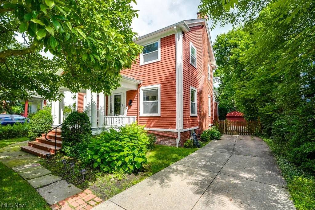 Cleveland Heights, OH 44118,3021 Somerton RD