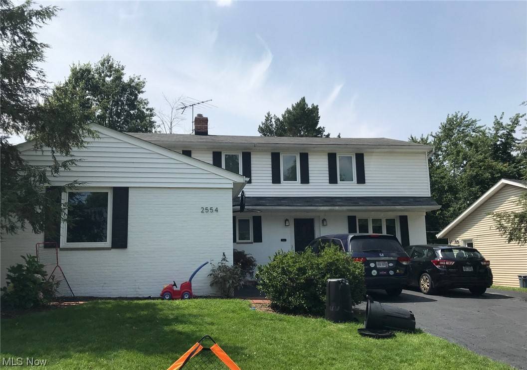 University Heights, OH 44118,2554 Lafayette DR
