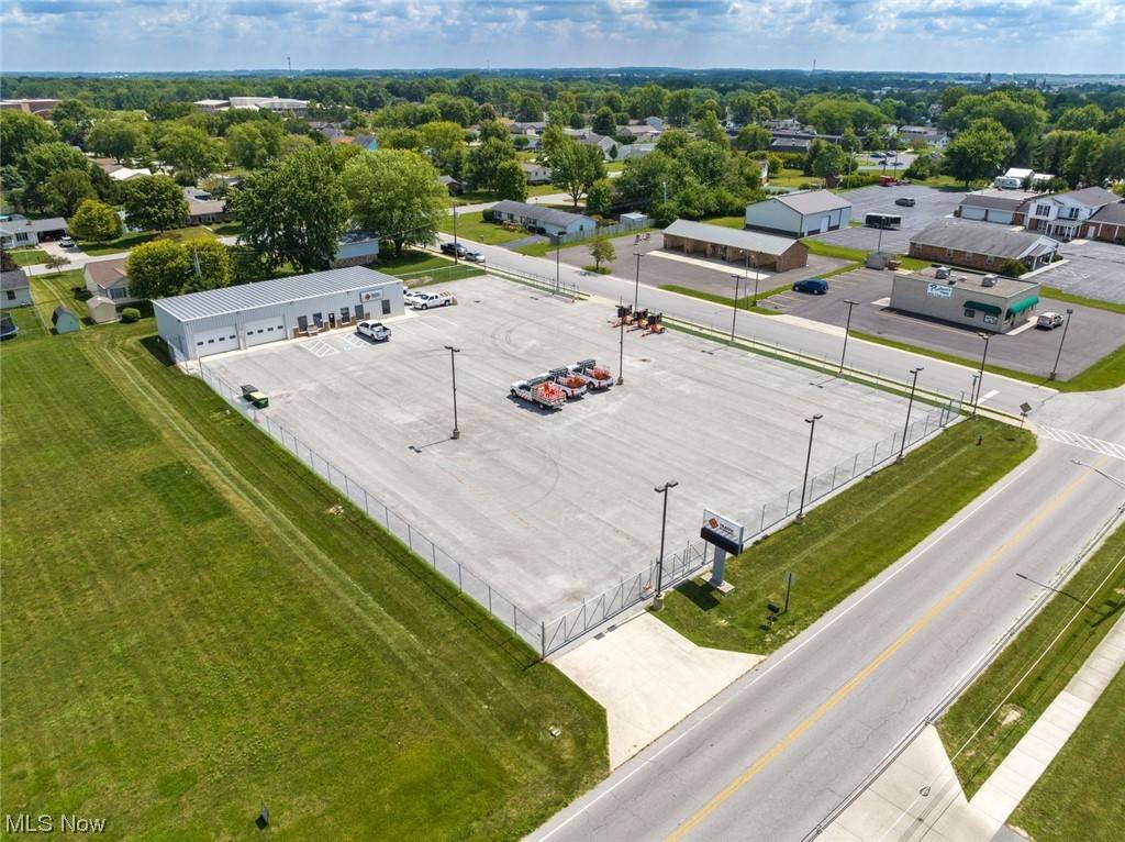 Wapakoneta, OH 45895,1202 Lincoln HWY