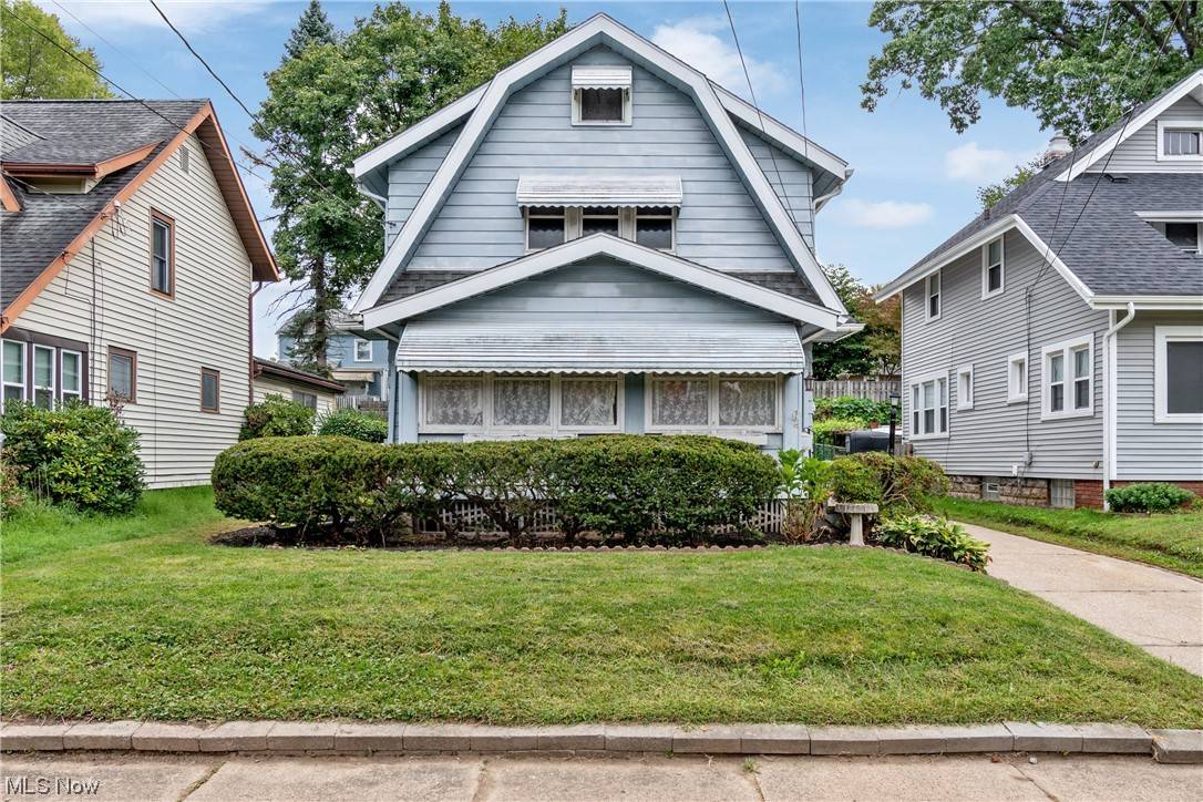 Akron, OH 44310,1039 Oakland AVE