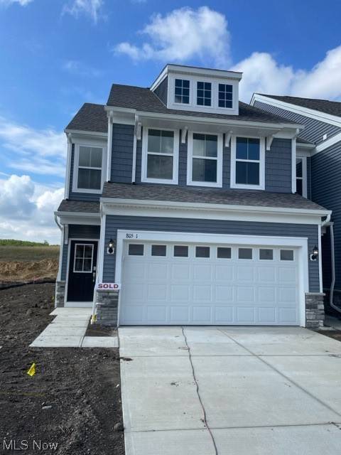Aurora, OH 44202,805-1 Dipper LN