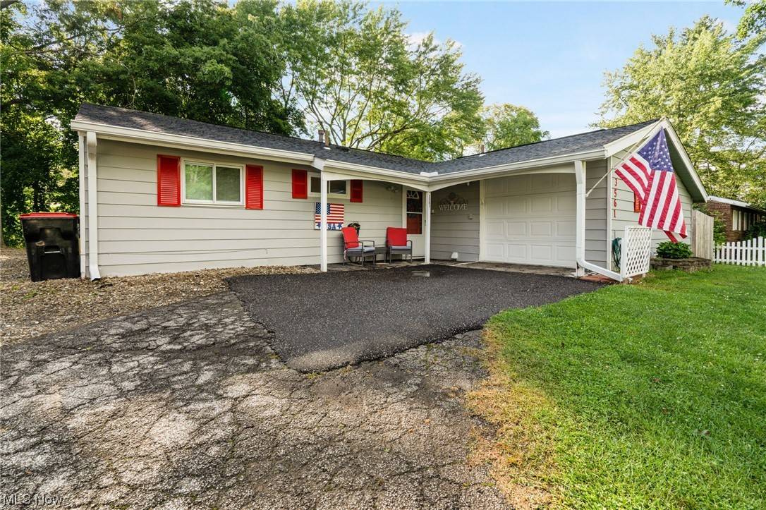Brimfield, OH 44240,3561 Ivanhoe DR