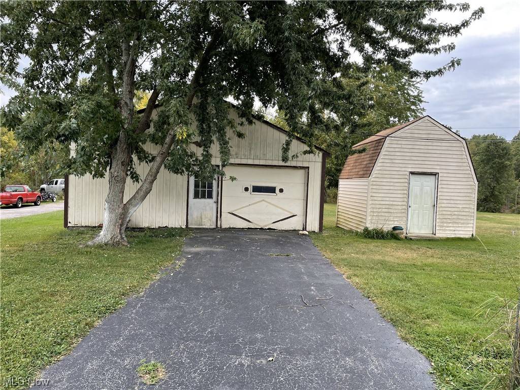 Lorain, OH 44053,4107 Jaeger RD