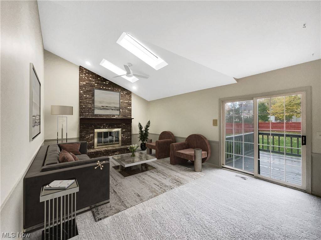 Westlake, OH 44145,1843 Hunters Point LN