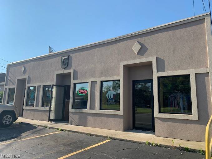 Warren, OH 44483,1024 E Market ST