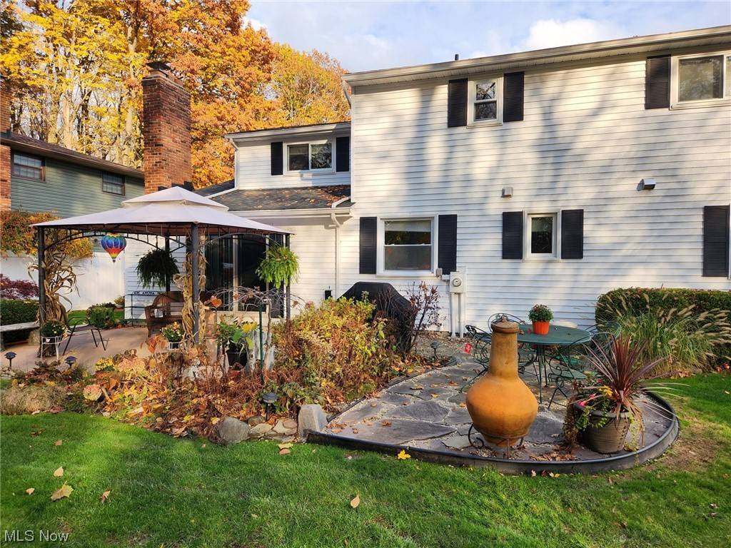 Brunswick, OH 44212,1608 Eisenhower DR