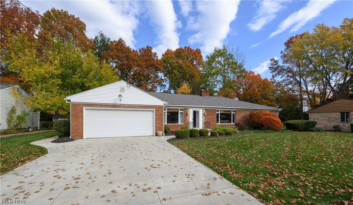 Fairlawn, OH 44333,2969 Chamberlain RD