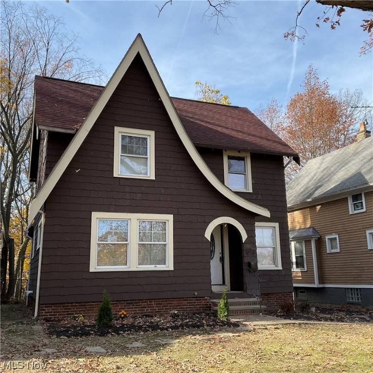 Cleveland Heights, OH 44121,1058 Yellowstone RD