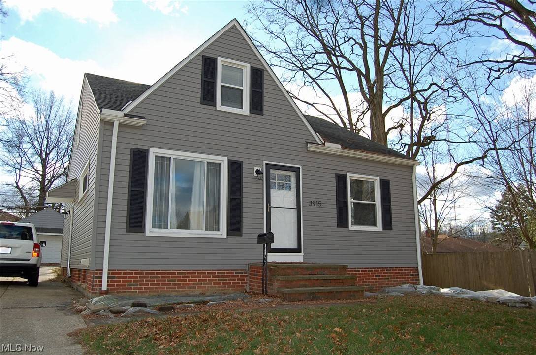 Parma, OH 44134,3915 Klusner AVE