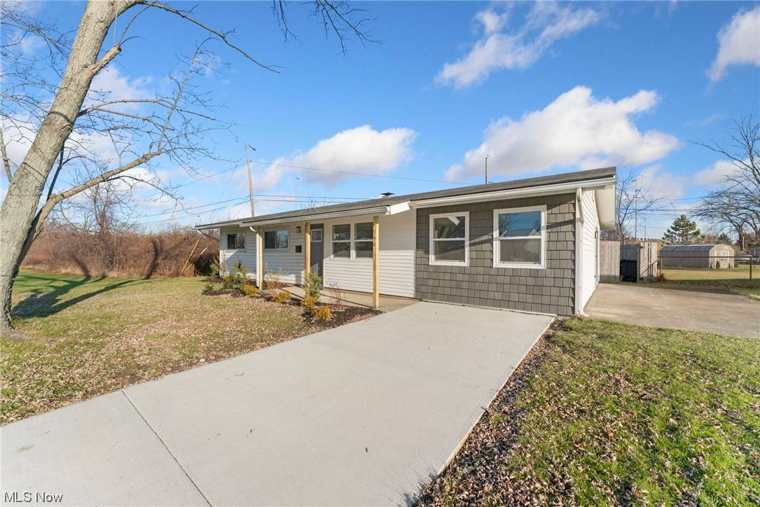 Elyria, OH 44035,594 Keys DR