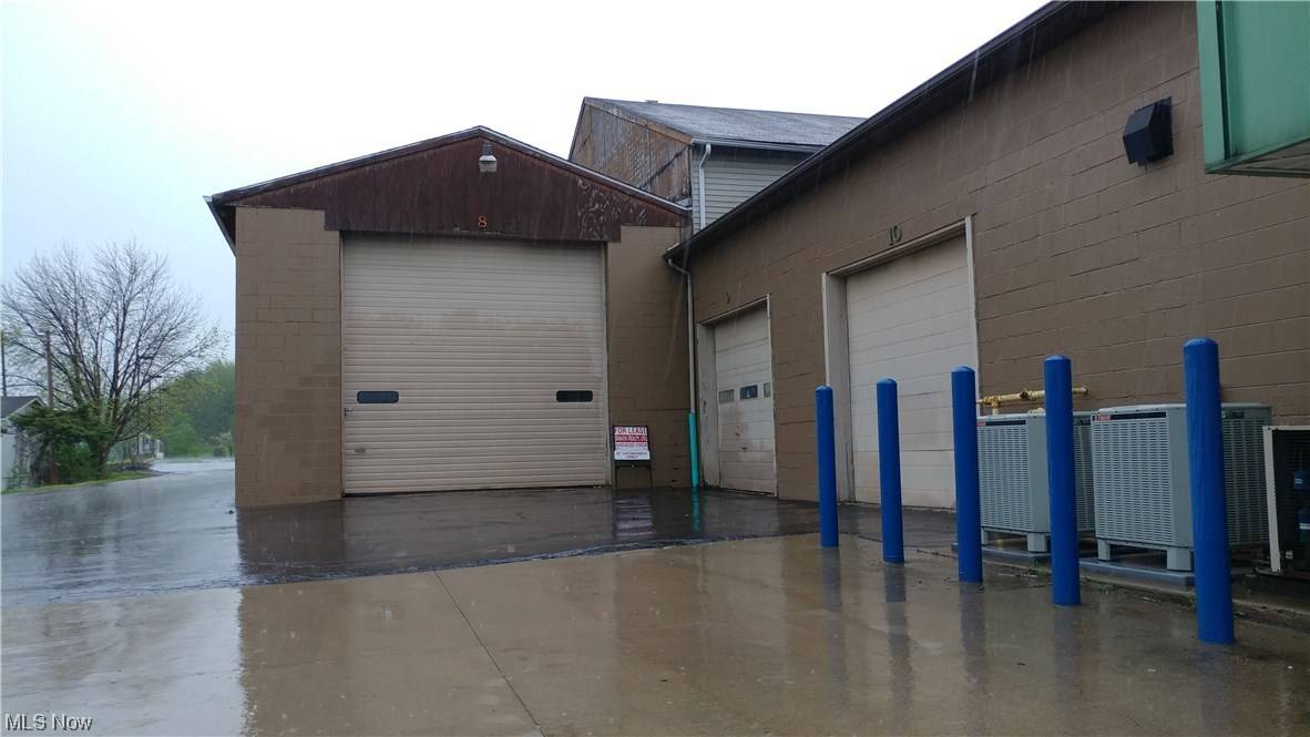 Middlefield, OH 44062,15525 W High ST ##3
