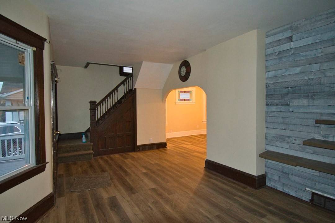 Cleveland, OH 44102,3141 W 84th ST