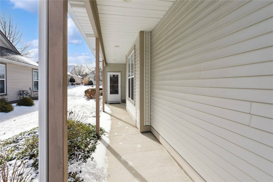 Avon, OH 44011,2176 Southampton LN