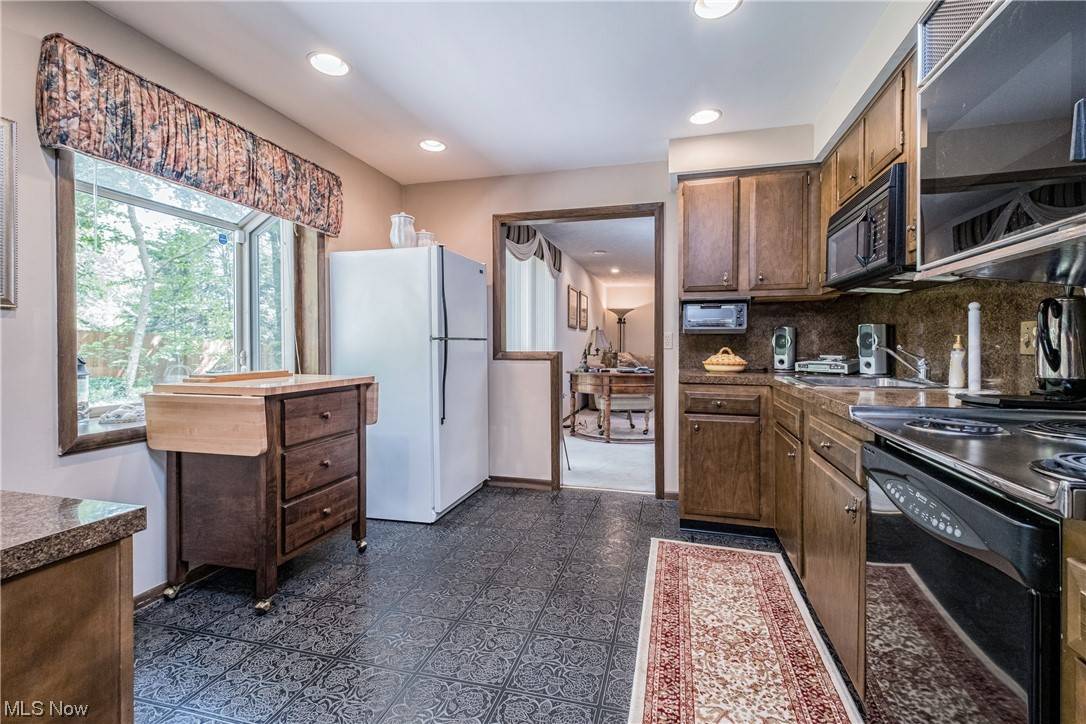 Canton, OH 44718,3300 Fulton DR NW