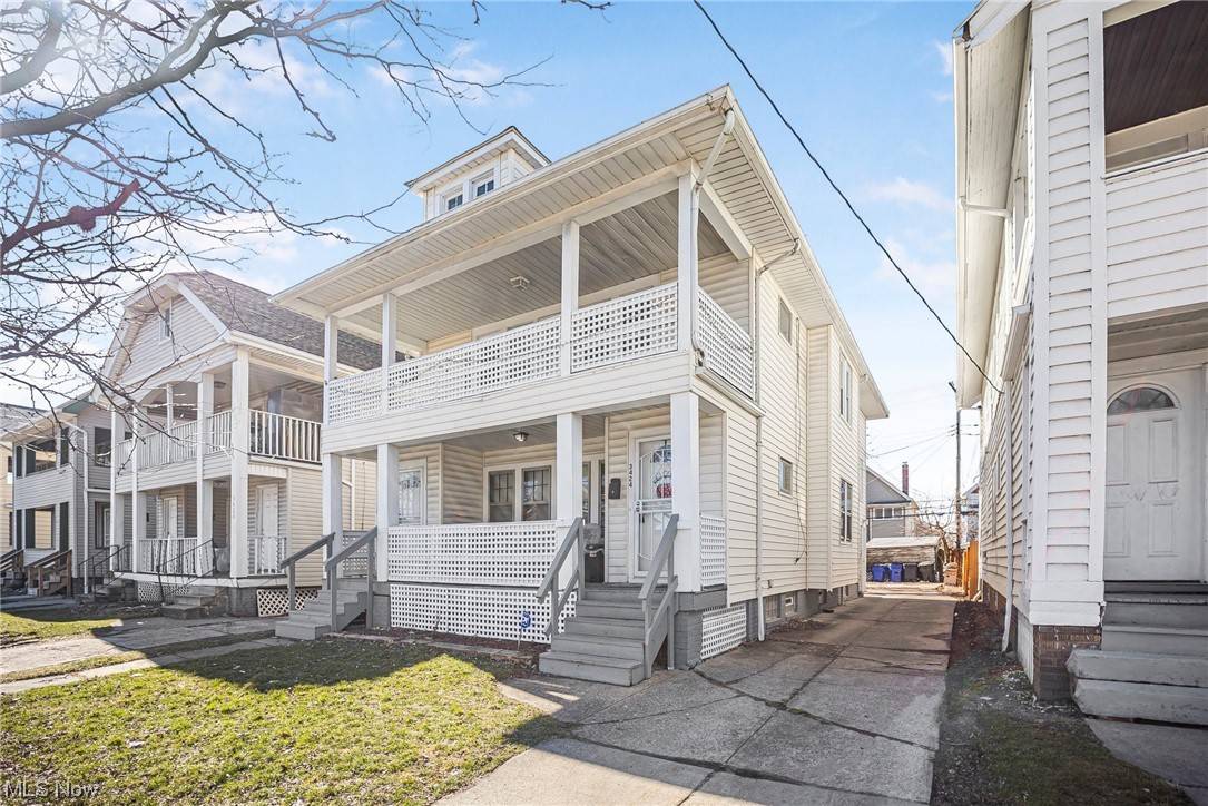 Cleveland, OH 44111,3424 W 117th