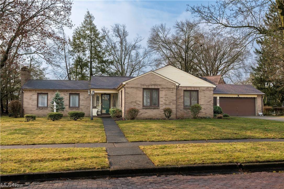 Massillon, OH 44646,1229 Lennox AVE NE