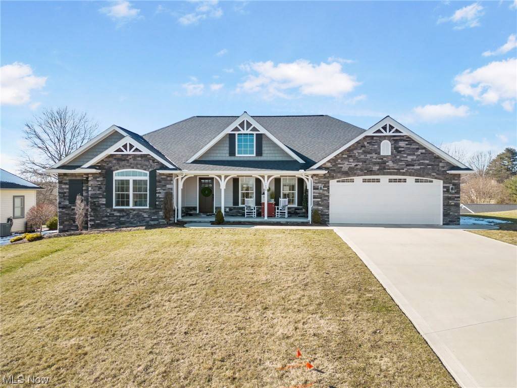 Sugarcreek, OH 44681,1039 Firman SW