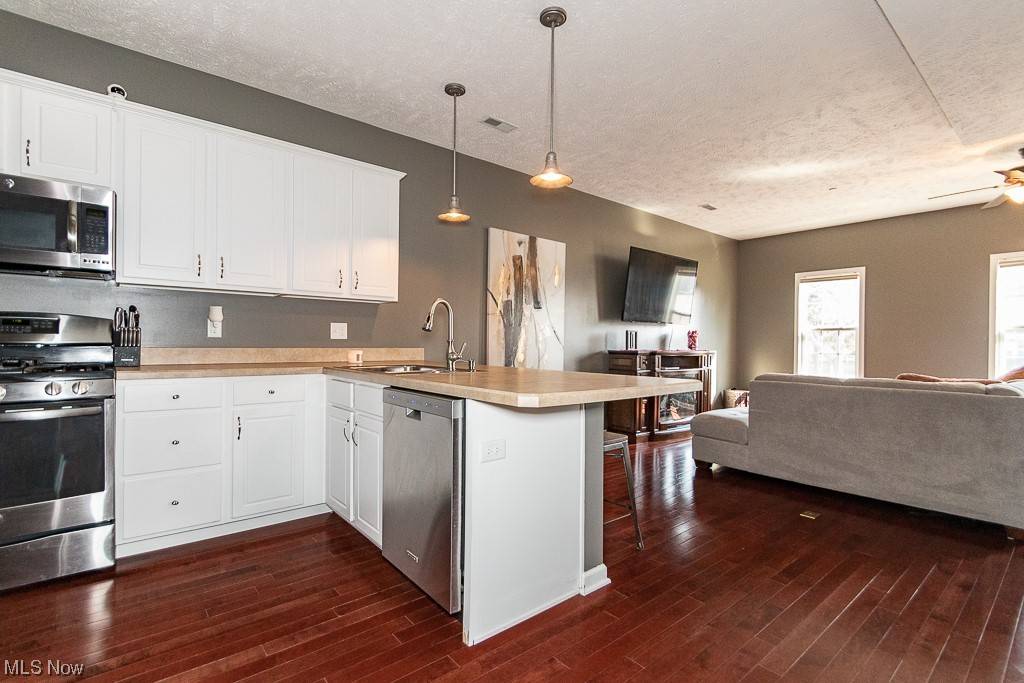 Willoughby, OH 44094,38103 Euclid AVE