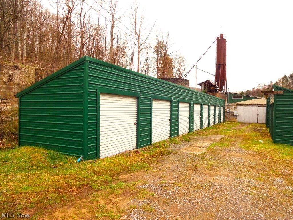 Duck, WV 26335,14479 Elk River RD