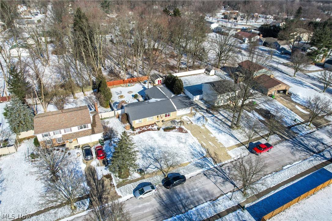 Tallmadge, OH 44278,543 Cedarcrest