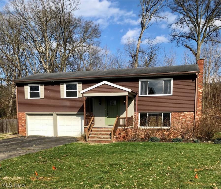 West Lafayette, OH 43845,22430 Township Road 1203