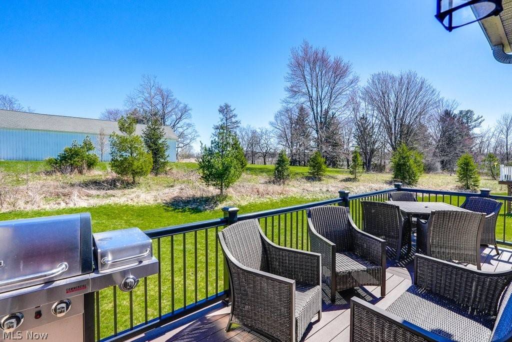 Aurora, OH 44202,455 Danbury DR