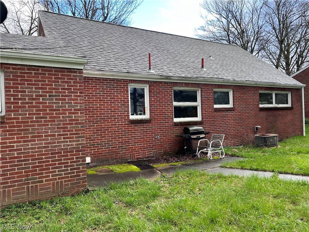 Poland, OH 44514,92 Venloe DR