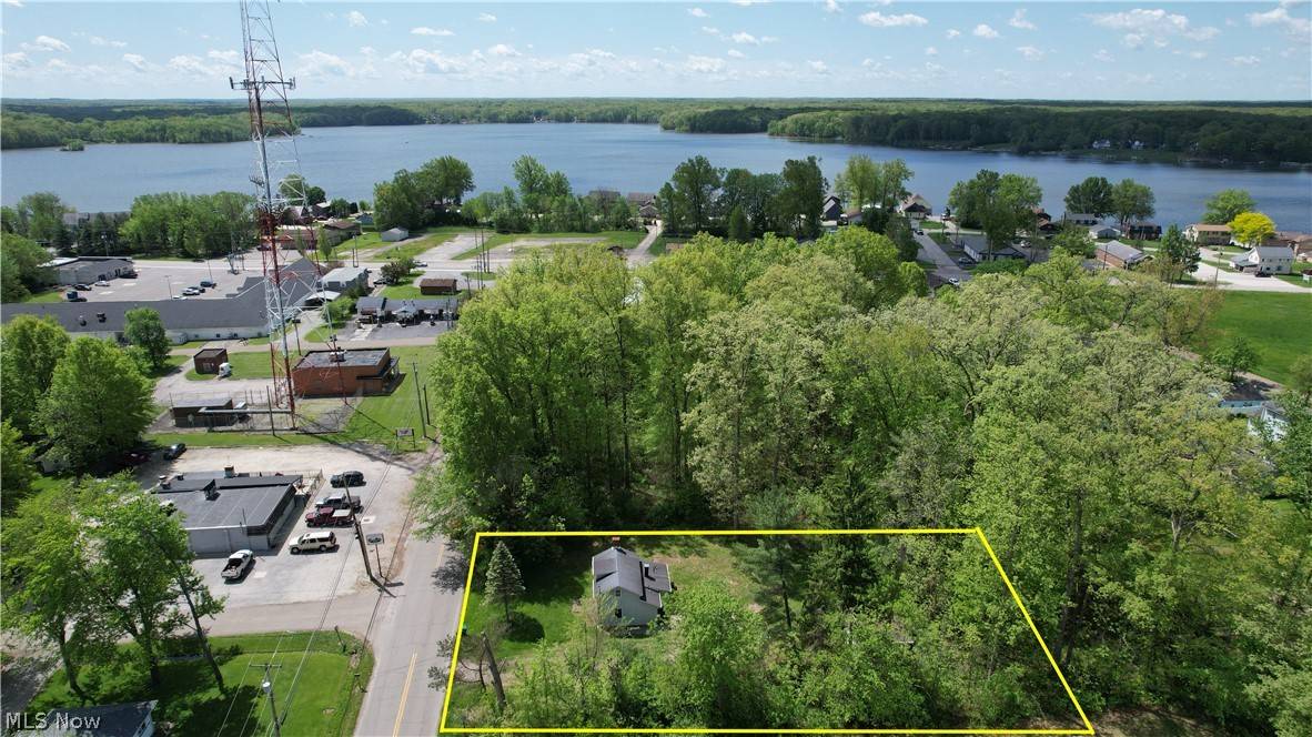 Lake Milton, OH 44429,400 Grandview RD