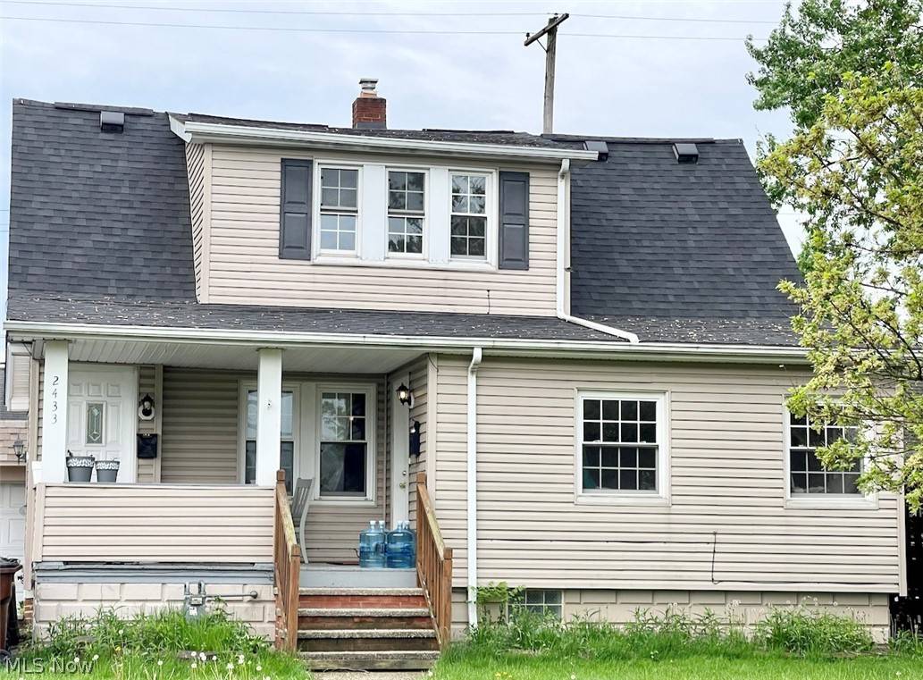 Parma, OH 44134,2433 Tuxedo AVE