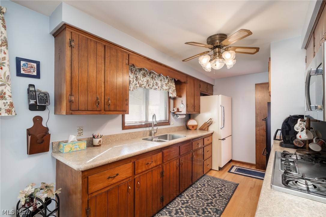 Lorain, OH 44052,2201 Mark DR