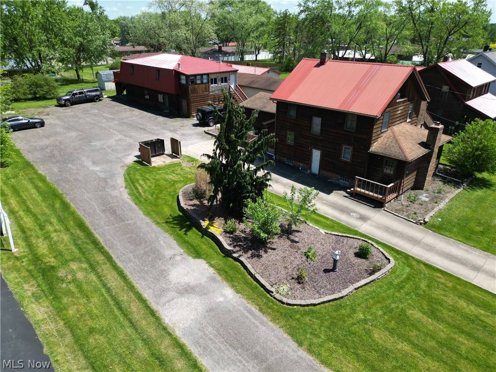 Warren, OH 44483,4636 Mahoning AVE NW