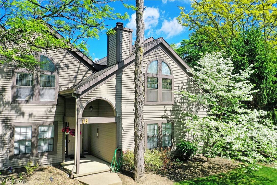Youngstown, OH 44512,1233 Red Tail Hawk CT #1