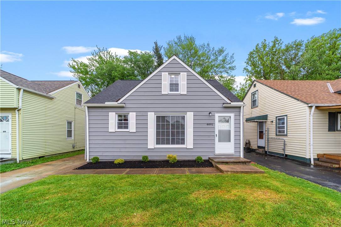 Cleveland, OH 44135,4491 W 168th ST