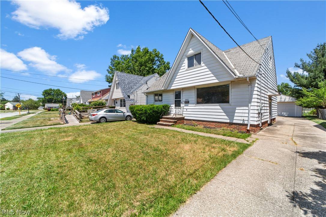 Euclid, OH 44123,24401 Stephen AVE
