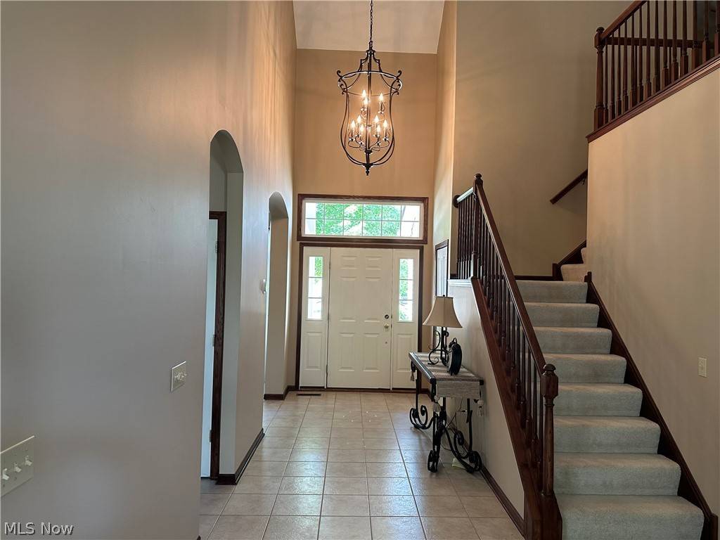 Strongsville, OH 44149,15381 Oak Hollow LN