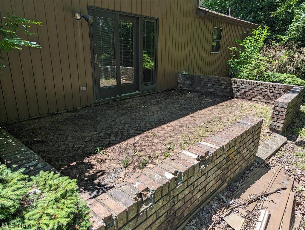 Lorain, OH 44053,4601 Timberview DR