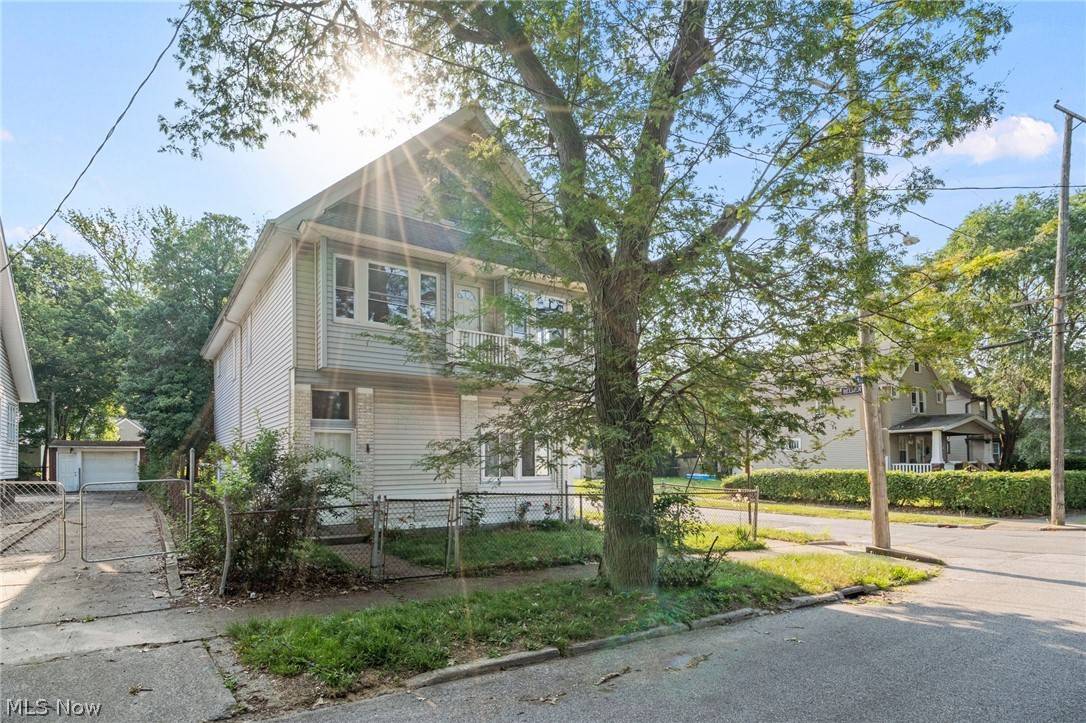 Cleveland, OH 44111,3307 W 125th ST