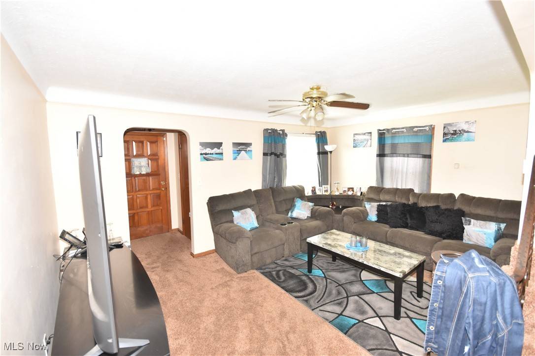 Garfield Heights, OH 44125,5840 Turney RD
