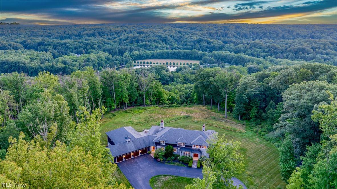 Gates Mills, OH 44040,7900 Gray Eagle Chase