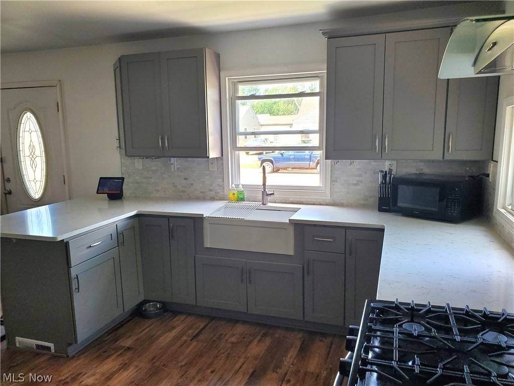 Cleveland, OH 44135,14435 Cleminshaw RD