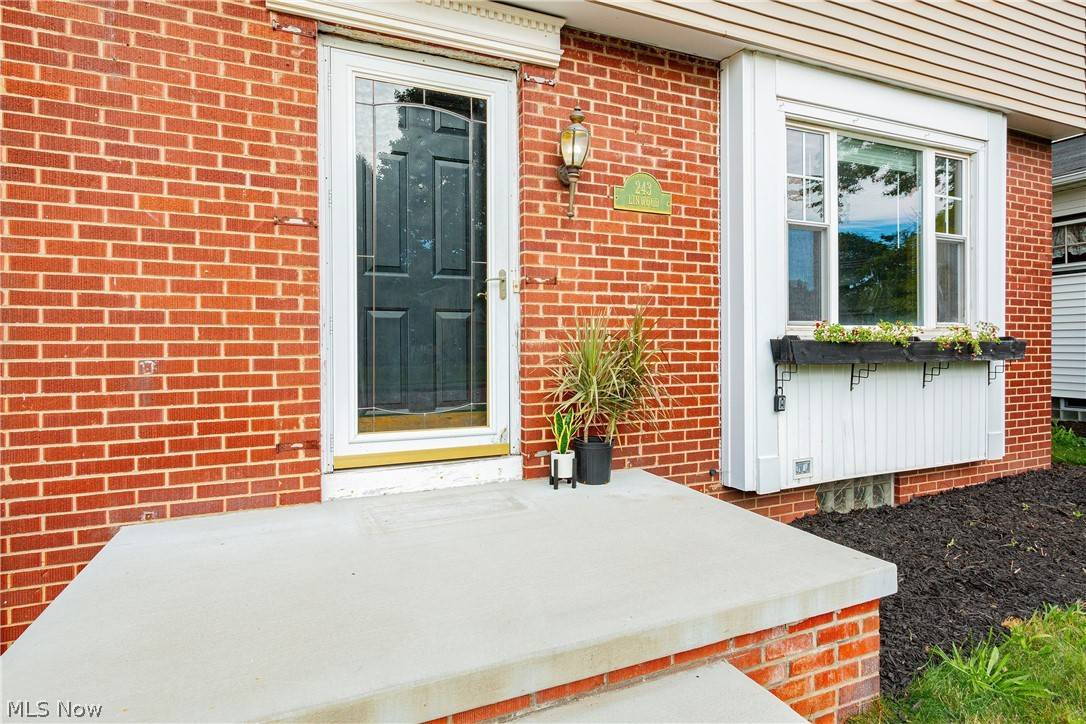 Canton, OH 44708,243 Linwood AVE NW
