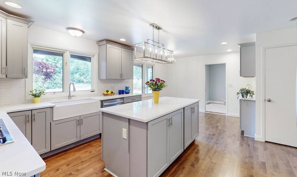 Pepper Pike, OH 44124,3161 Lander RD